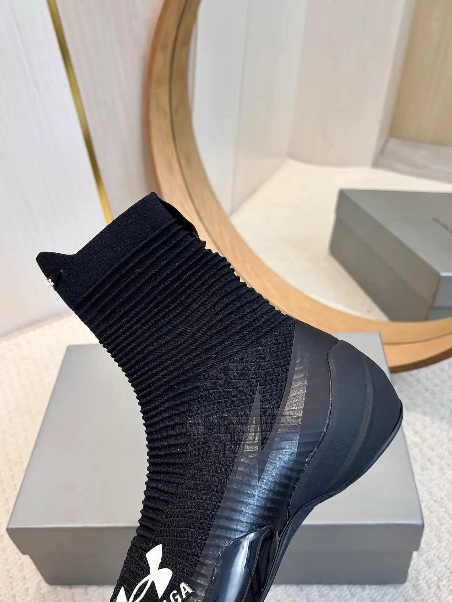 👟👟Ex-factory price 620👟👟 Men's model ➕20 Balenciaga Original outsole Size: #female 35-40 #male 39-45 (female 40 and male 45 are custom-made and cannot be returned or exchanged)